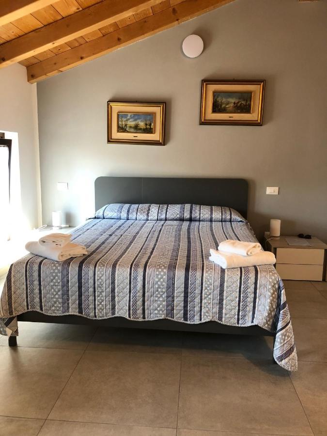 La Casa Della Ada Otel Castelnuovo del Garda Dış mekan fotoğraf