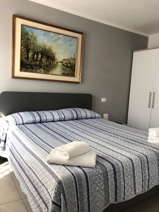 La Casa Della Ada Otel Castelnuovo del Garda Dış mekan fotoğraf