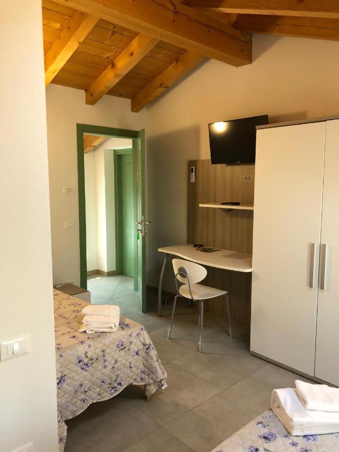 La Casa Della Ada Otel Castelnuovo del Garda Dış mekan fotoğraf